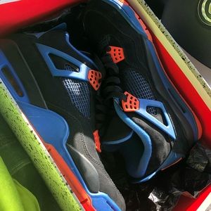 Jordan 4 “cavaliers” colorway.